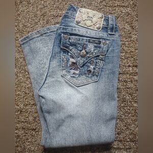 Miss Me Mid Rise Crop 27